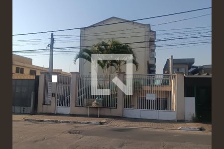 Casa à venda com 111m², 3 quartos e 2 vagasFachada