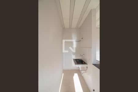 Casa para alugar com 120m², 3 quartos e 5 vagas Casa para alugar com 120m², 3 quartos e 5 vagasCozinha e Área de Serviço Casa 2