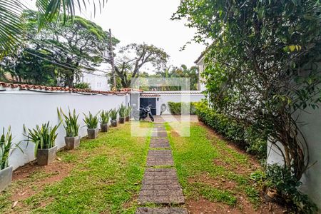 Casa à venda com 189m², 4 quartos e 2 vagas Casa à venda com 189m², 4 quartos e 2 vagasJardim