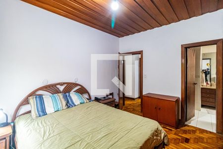 Casa à venda com 189m², 4 quartos e 2 vagas Casa à venda com 189m², 4 quartos e 2 vagasSuite 01