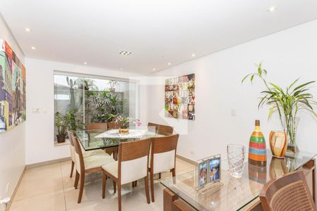 Casa à venda com 190m², 3 quartos e 2 vagas