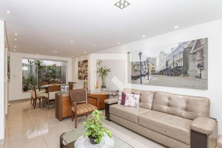 Casa à venda com 190m², 3 quartos e 2 vagas