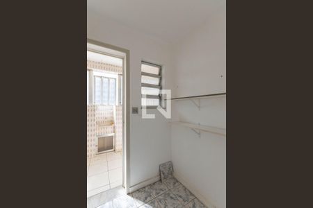 Apartamento à venda com 71m², 2 quartos e sem vagaQuarto de Serviço