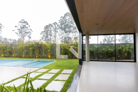 Casa de condomínio à venda com 500m², 5 quartos e 3 vagas Casa de condomínio à venda com 500m², 5 quartos e 3 vagasSala