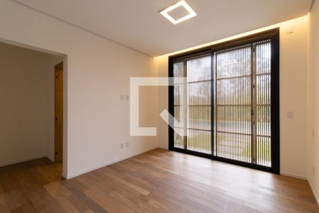 Casa de condomínio à venda com 500m², 5 quartos e 3 vagas Casa de condomínio à venda com 500m², 5 quartos e 3 vagasQuarto 3