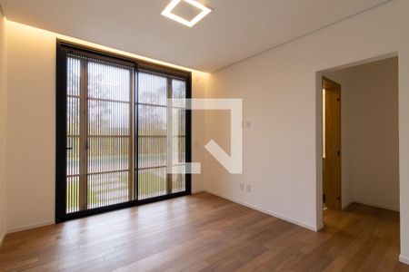 Casa de condomínio à venda com 500m², 5 quartos e 3 vagas Casa de condomínio à venda com 500m², 5 quartos e 3 vagasQuarto 2