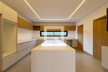 Casa de condomínio à venda com 500m², 5 quartos e 3 vagas Casa de condomínio à venda com 500m², 5 quartos e 3 vagasCozinha