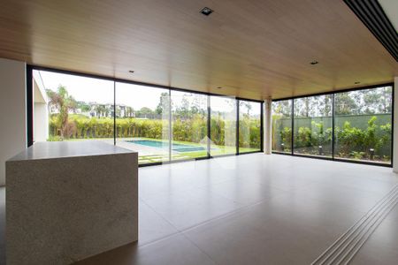 Casa de condomínio à venda com 500m², 5 quartos e 3 vagas Casa de condomínio à venda com 500m², 5 quartos e 3 vagasSala