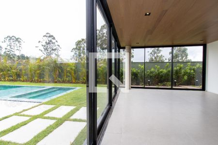 Casa de condomínio à venda com 500m², 5 quartos e 3 vagas Casa de condomínio à venda com 500m², 5 quartos e 3 vagasSala