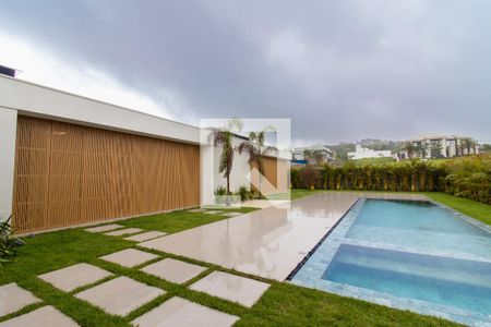 Casa de condomínio à venda com 500m², 5 quartos e 3 vagas Casa de condomínio à venda com 500m², 5 quartos e 3 vagasÁrea comum