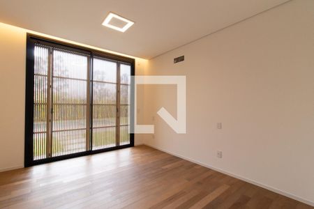 Casa de condomínio à venda com 500m², 5 quartos e 3 vagas Casa de condomínio à venda com 500m², 5 quartos e 3 vagasQuarto 3