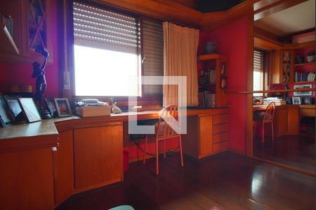 Apartamento à venda com 225m², 3 quartos e 2 vagasQuarto 3