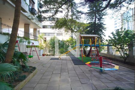 Apartamento à venda com 225m², 3 quartos e 2 vagasÁrea Comum - Playground