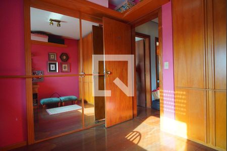 Apartamento à venda com 225m², 3 quartos e 2 vagasQuarto 3