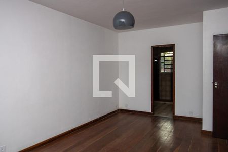 Casa de condomínio à venda com 340m², 3 quartos e 1 vagaQuarto 3