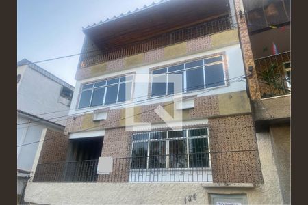 Casa de condomínio à venda com 340m², 3 quartos e 1 vagaFachada