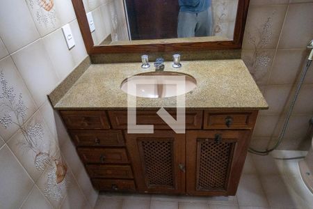 Casa de condomínio à venda com 340m², 3 quartos e 1 vagaBanheiro quarto 3