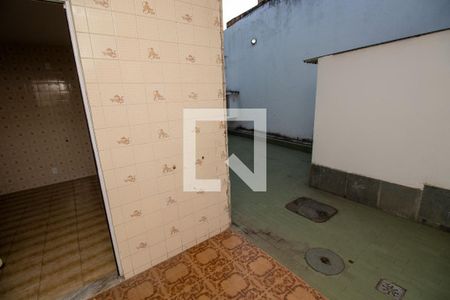 Casa de condomínio à venda com 340m², 3 quartos e 1 vagaÁrea de Serviço