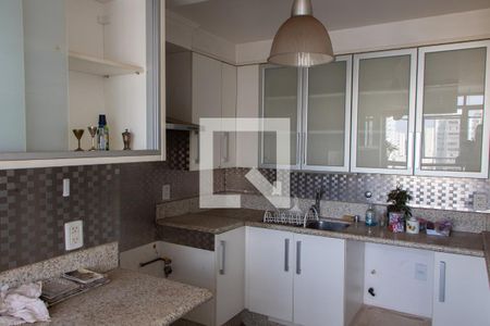Apartamento à venda com 170m², 3 quartos e 1 vagaCOZINHA