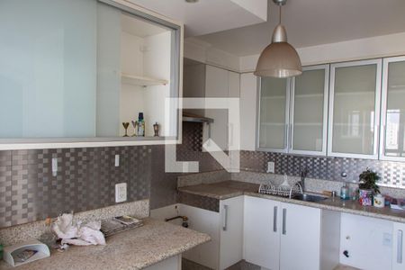 Apartamento à venda com 170m², 3 quartos e 1 vagaCOZINHA