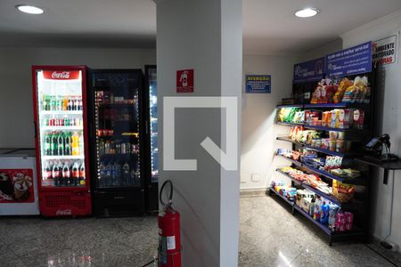 Apartamento para alugar com 220m², 1 quarto e sem vagaMercadinho