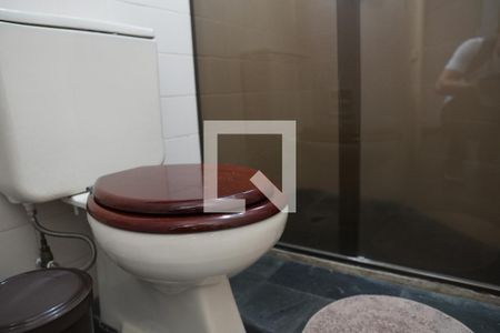 Apartamento para alugar com 220m², 1 quarto e sem vagaBanheiro