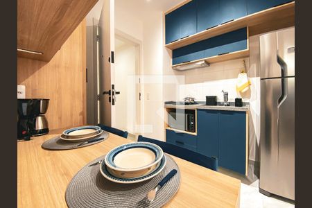 Cozinha de apartamento para alugar com 1 quarto, 25m² em Butantã, São Paulo