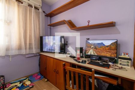 Apartamento à venda com 78m², 2 quartos e 1 vagaQuarto 2