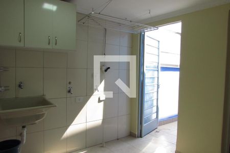 Casa para alugar com 130m², 3 quartos e 1 vagaÁrea de Serviço