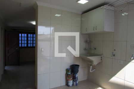 Casa para alugar com 130m², 3 quartos e 1 vagaÁrea de Serviço