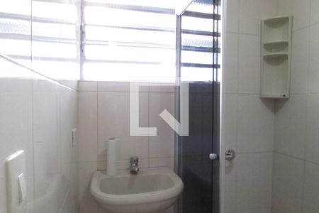 Casa para alugar com 130m², 3 quartos e 1 vagaBanheiro Suíte térrea