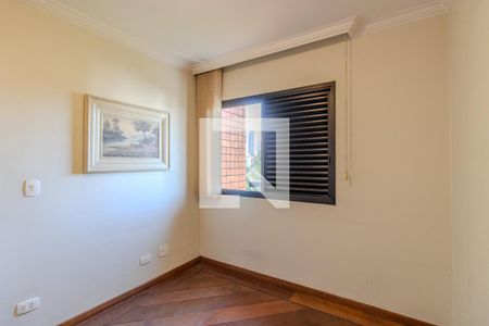 Apartamento à venda com 92m², 3 quartos e 2 vagasQuarto 2