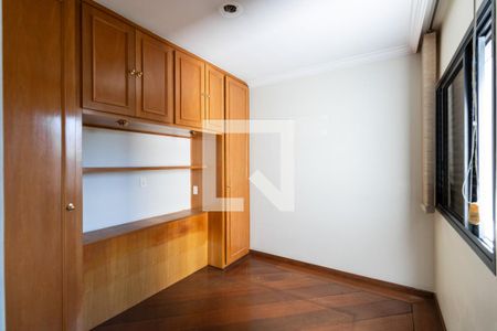 Apartamento à venda com 92m², 3 quartos e 2 vagasQuarto 1