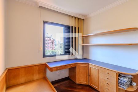 Apartamento à venda com 92m², 3 quartos e 2 vagasQuarto 3