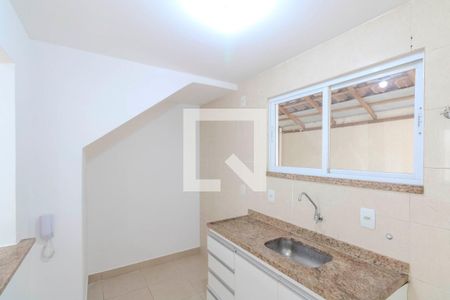Casa de condomínio para alugar com 80m², 2 quartos e 1 vaga Casa de condomínio para alugar com 80m², 2 quartos e 1 vagaCozinha