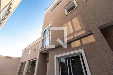 Casa de condomínio à venda com 100m², 2 quartos e 2 vagasFachada da Casa