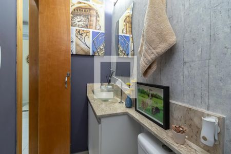 Casa de condomínio à venda com 100m², 2 quartos e 2 vagasLavabo