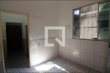 Sala/Quarto de casa para alugar com 1 quarto, 30m² em Vila São Luis, Duque de Caxias