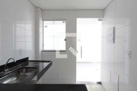 Apartamento à venda com 100m², 3 quartos e 2 vagasCozinha