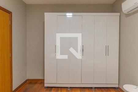 Casa à venda com 280m², 3 quartos e 4 vagasQuarto 1