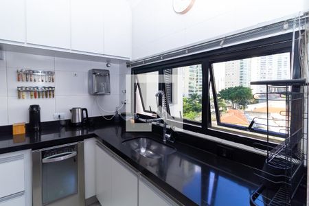 Apartamento à venda com 176m², 4 quartos e 3 vagasCozinha