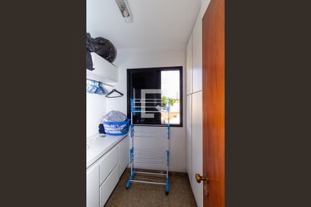 Apartamento à venda com 176m², 4 quartos e 3 vagasQuarto de Serviço