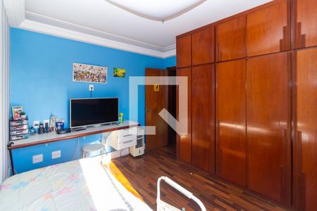 Apartamento à venda com 176m², 4 quartos e 3 vagasQuarto 3 - Suíte 1