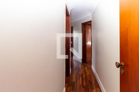 Apartamento à venda com 176m², 4 quartos e 3 vagasCorredor dos Quartos
