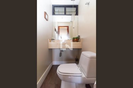 Apartamento à venda com 176m², 4 quartos e 3 vagasBanheiro 4