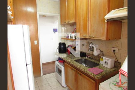 Cozinha de apartamento para alugar com 2 quartos, 77m² em Vila Andrade, São Paulo