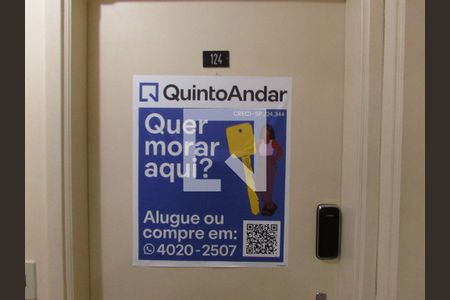 Placa de apartamento para alugar com 2 quartos, 77m² em Vila Andrade, São Paulo