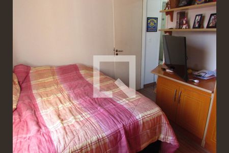 Apartamento para alugar com 77m², 2 quartos e 2 vagasQuarto 2