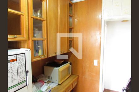 Apartamento para alugar com 77m², 2 quartos e 2 vagasCozinha