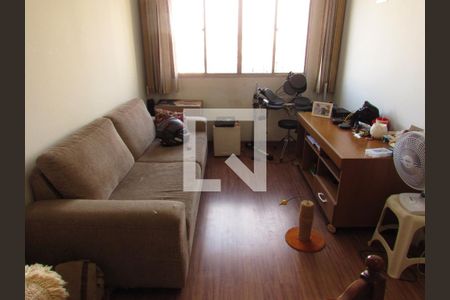 Apartamento para alugar com 77m², 2 quartos e 2 vagasSala
